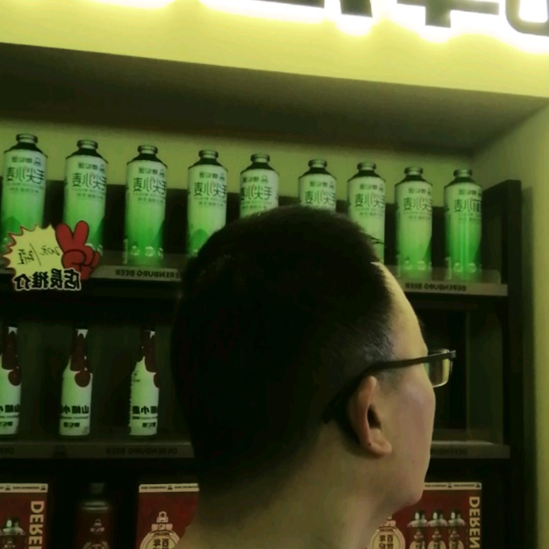 安阳精酿啤酒小磊