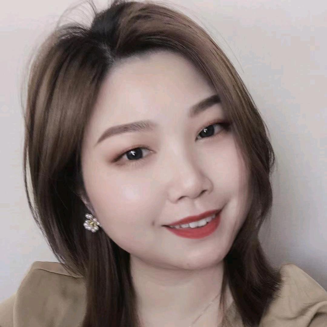 莉莉老板娘