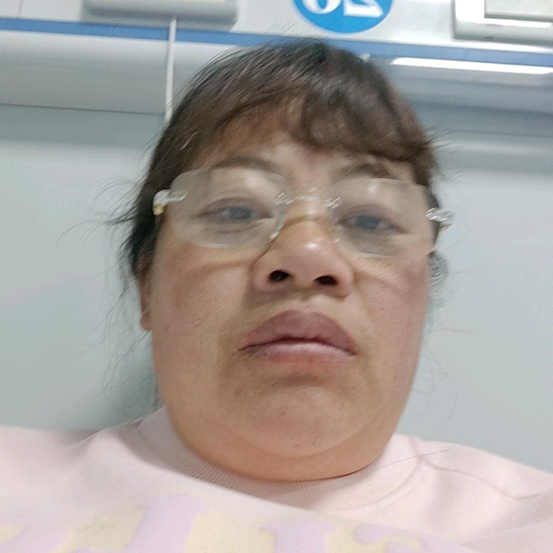 糖果，果蜜。单身