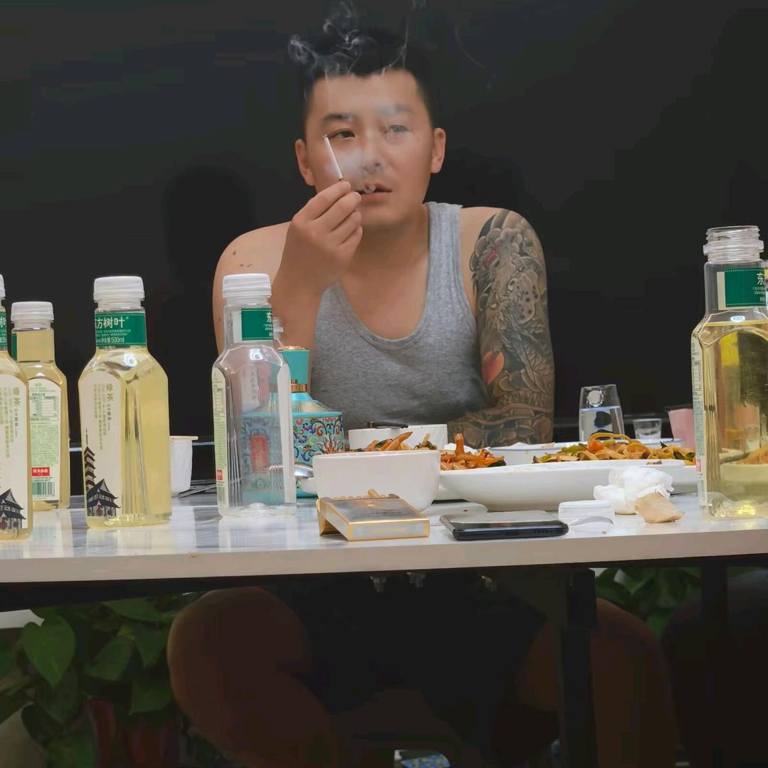 卤肉王子｛文文｝