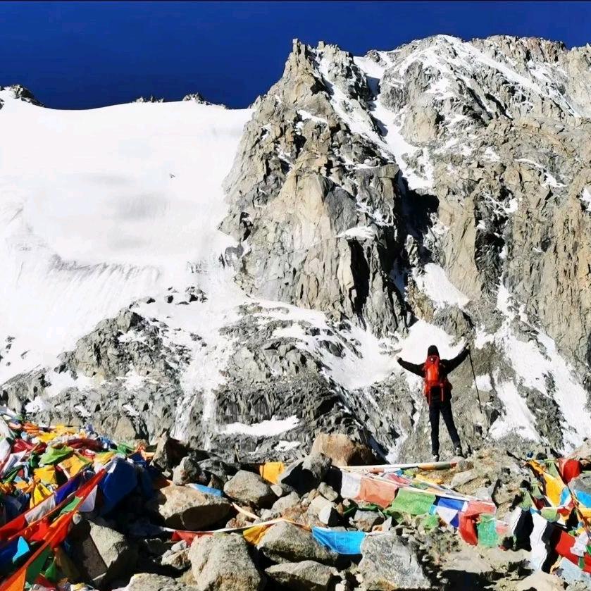 雪山之巅