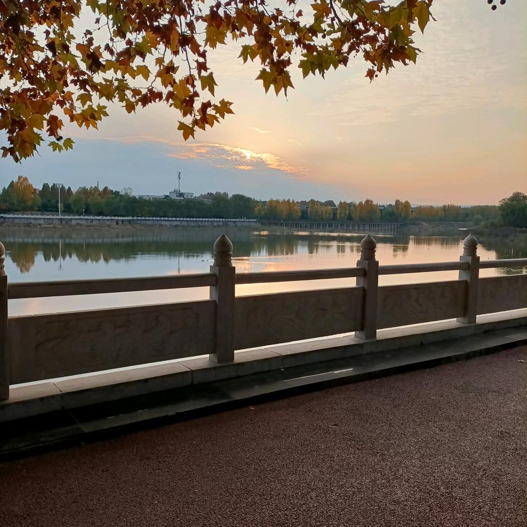 济源咖吃咖吃餐饮中心