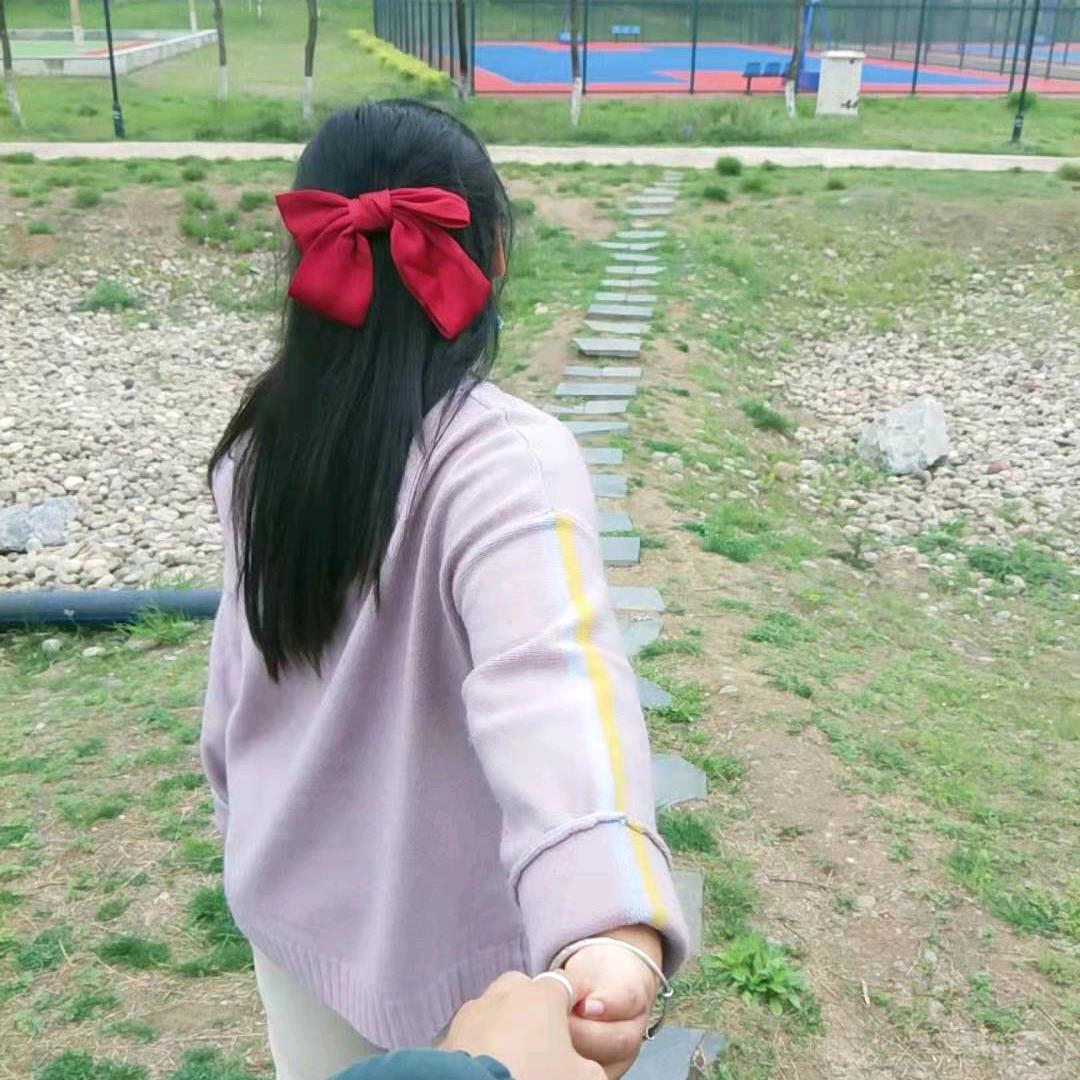 🦋ℒᎭℯ⃝傻💞丫头