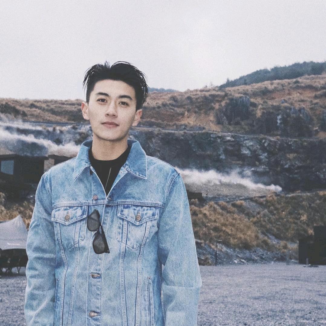 𝑹𝒐𝒏𝒂𝒍𝒅𝒐.𝟕