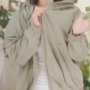 清欢服装源头工厂店