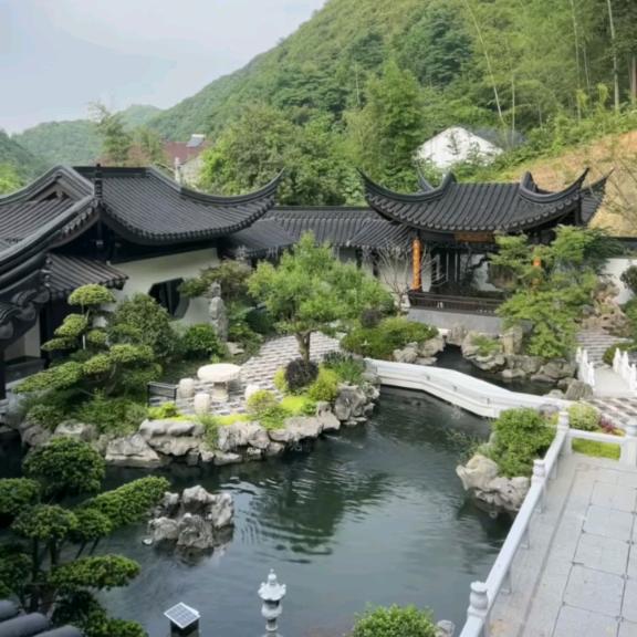 阳光明媚A