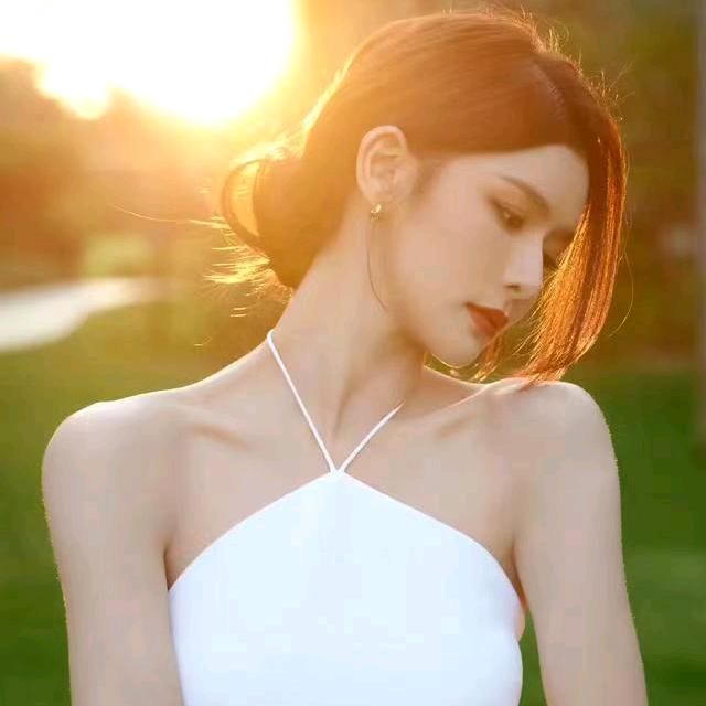 幸福的女人不抽烟。