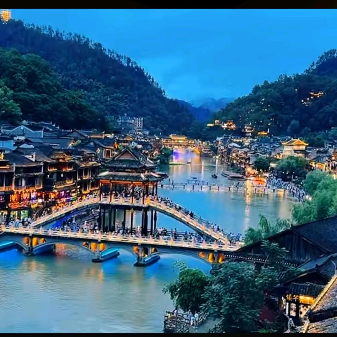 美伊人服饰店