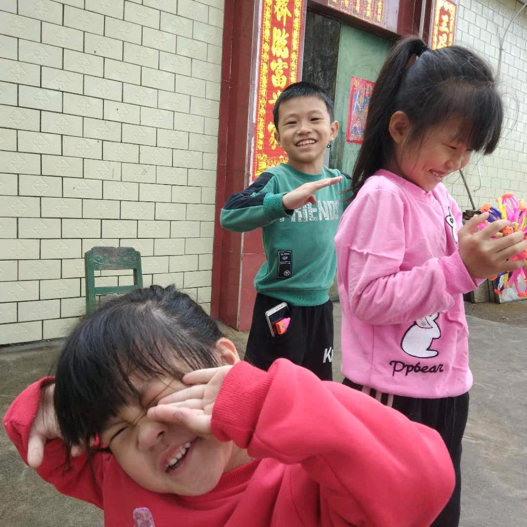 往事不在追💃芳芳