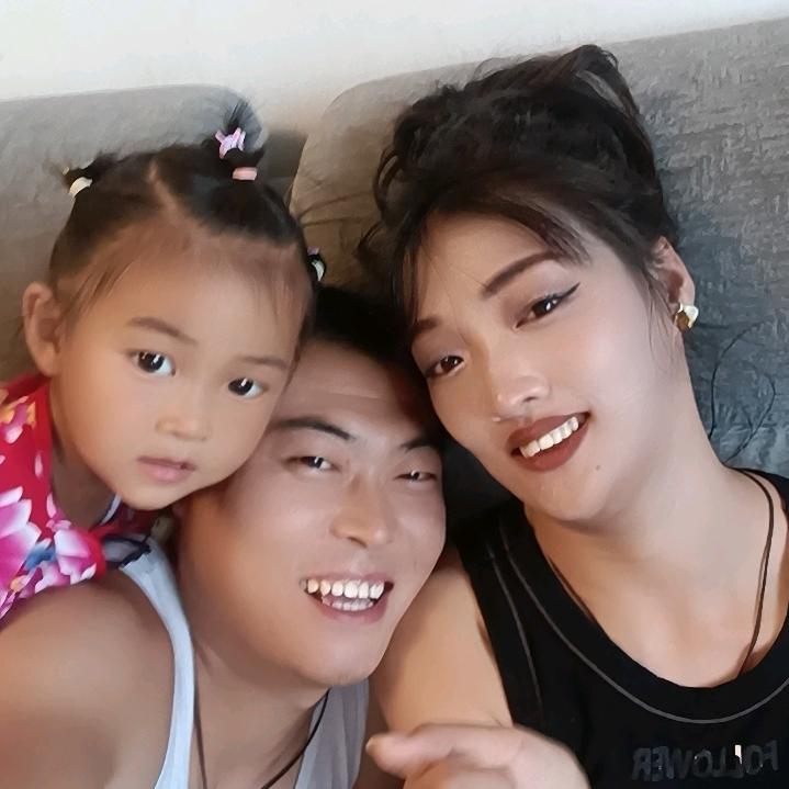 断翅的小鸟王亚