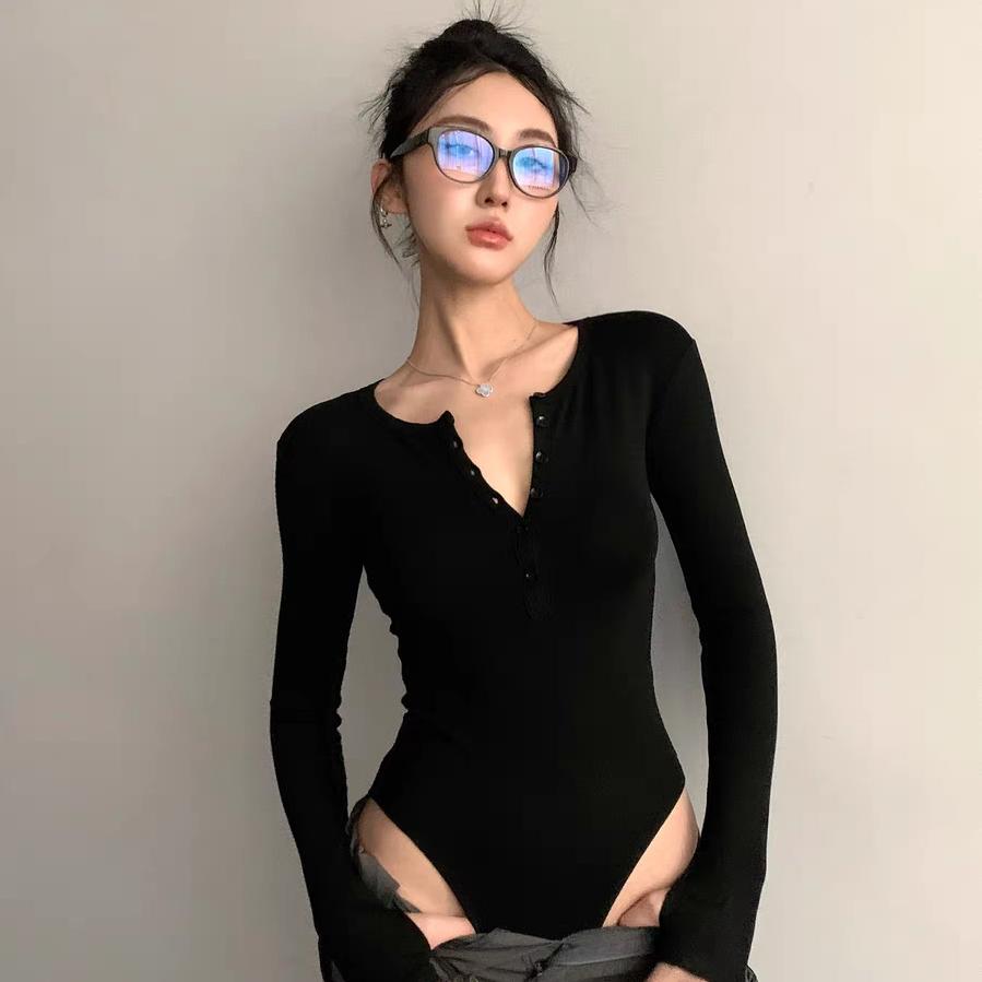 粤瑞嘉利服饰店