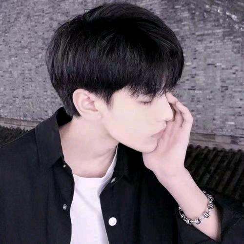 多半是疯了