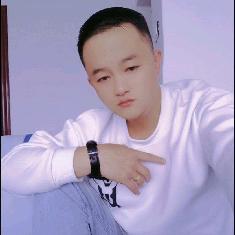 三哥（斗牛爱好者）