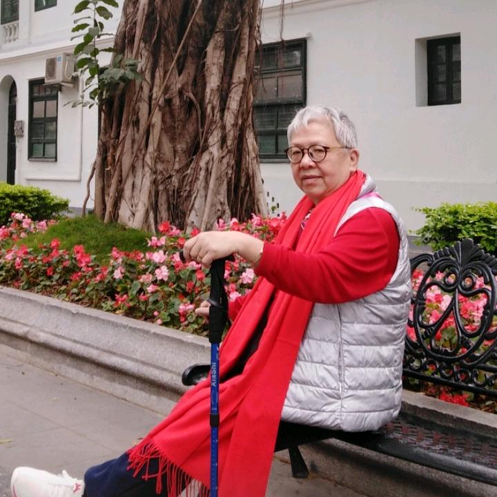 开心老太太 杨姨
