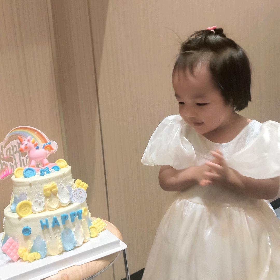 不独一，也无二