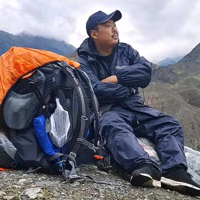 举哥徒步旅行