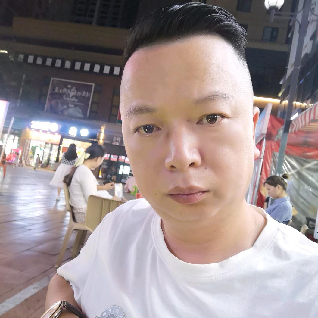 80后单亲爸爸