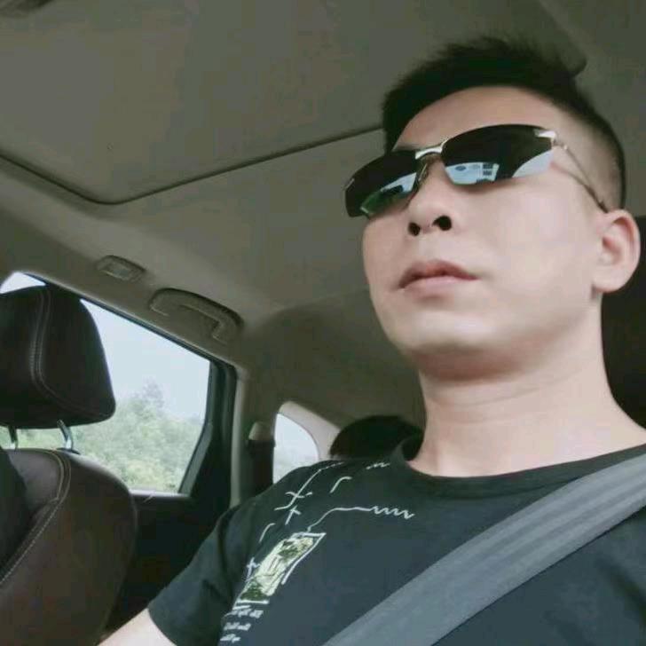 蓝蓝的天蓝蓝的梦