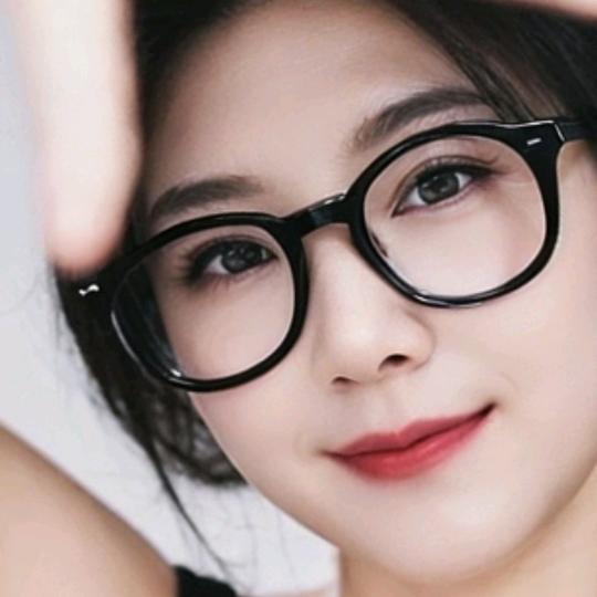 青春锣鼓队＼ (艳）