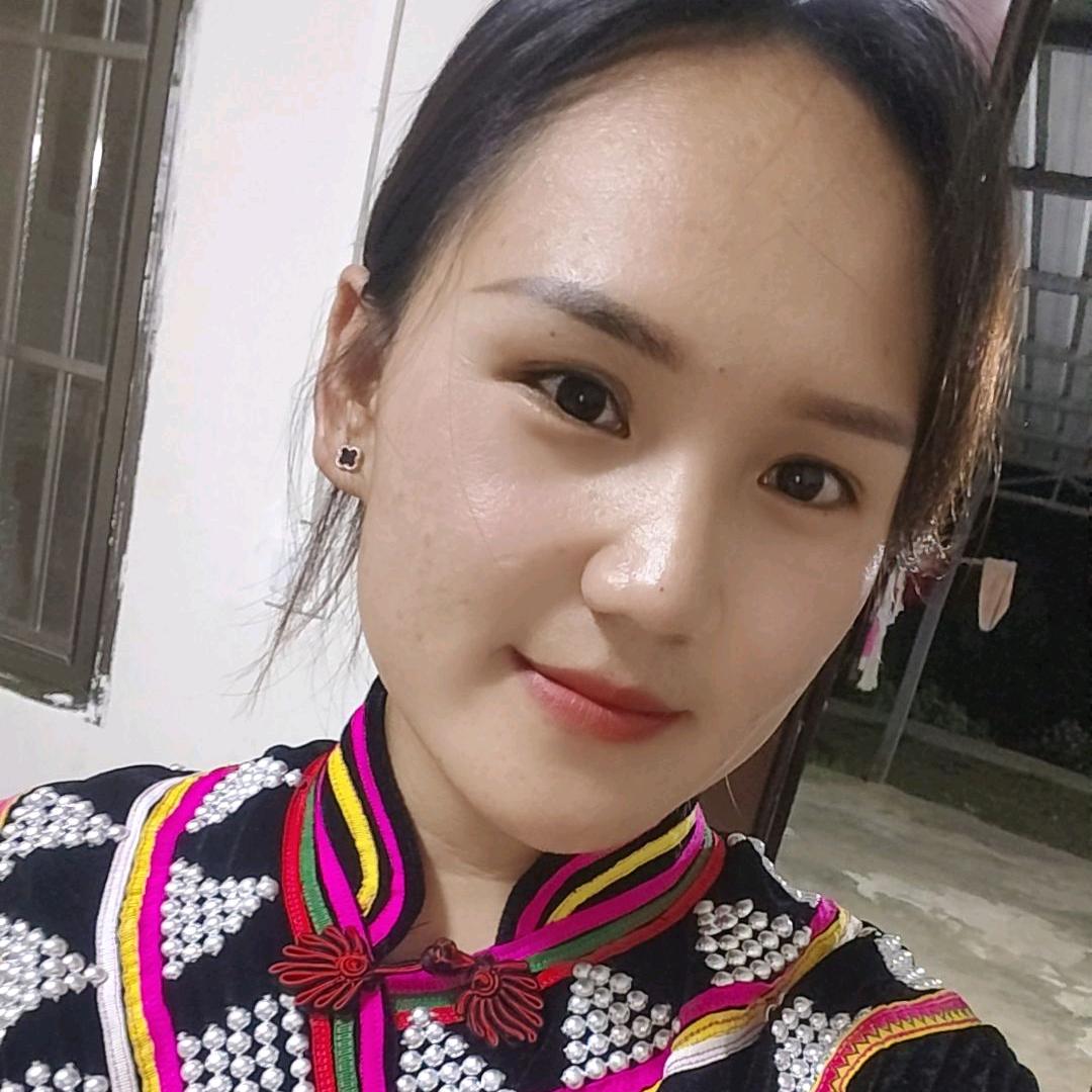 🥂花颜酒下