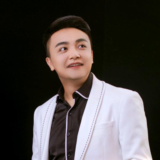 小熊哥哥@老六