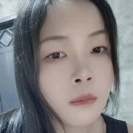 情一动心就痛🥀🥀