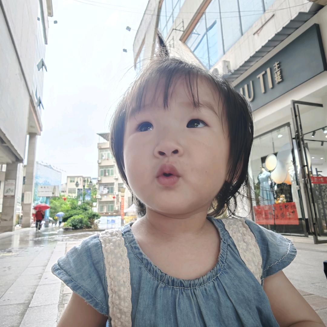 H超
