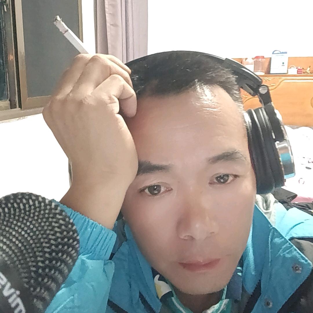孤叶飘零