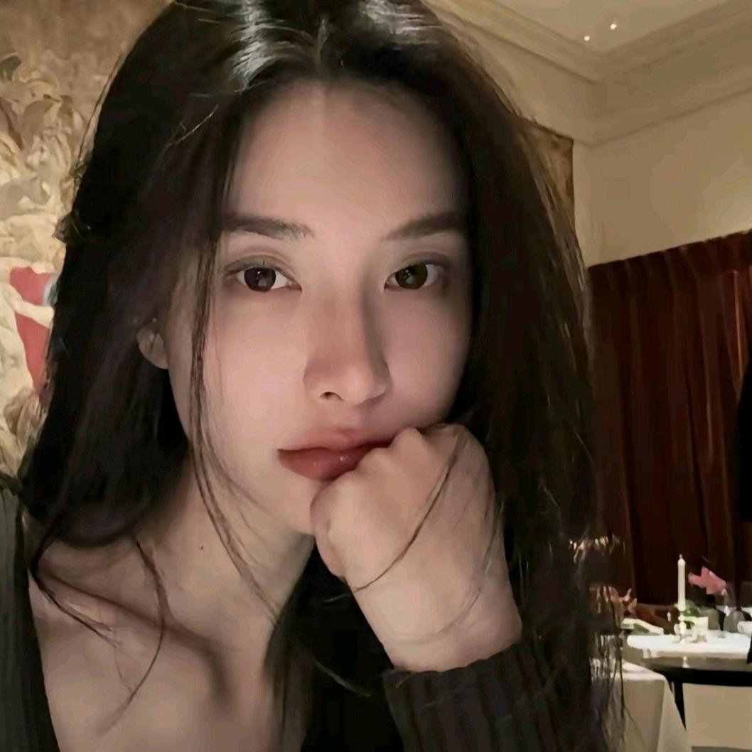 李星儿(爆款穿搭)