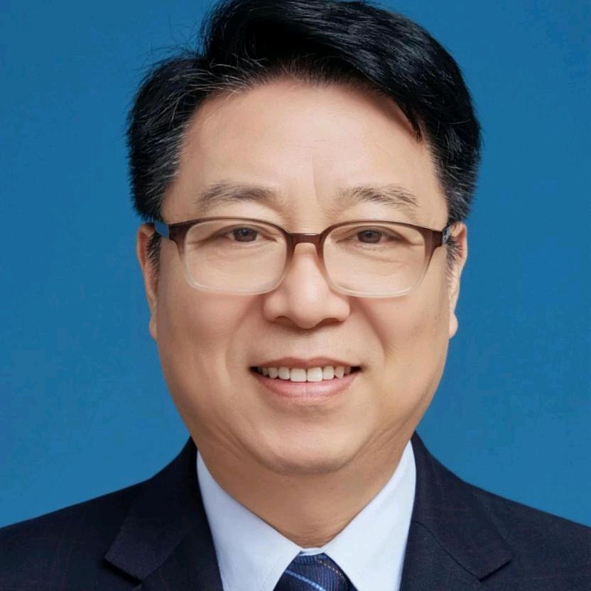 老帅哥，春华秋实！