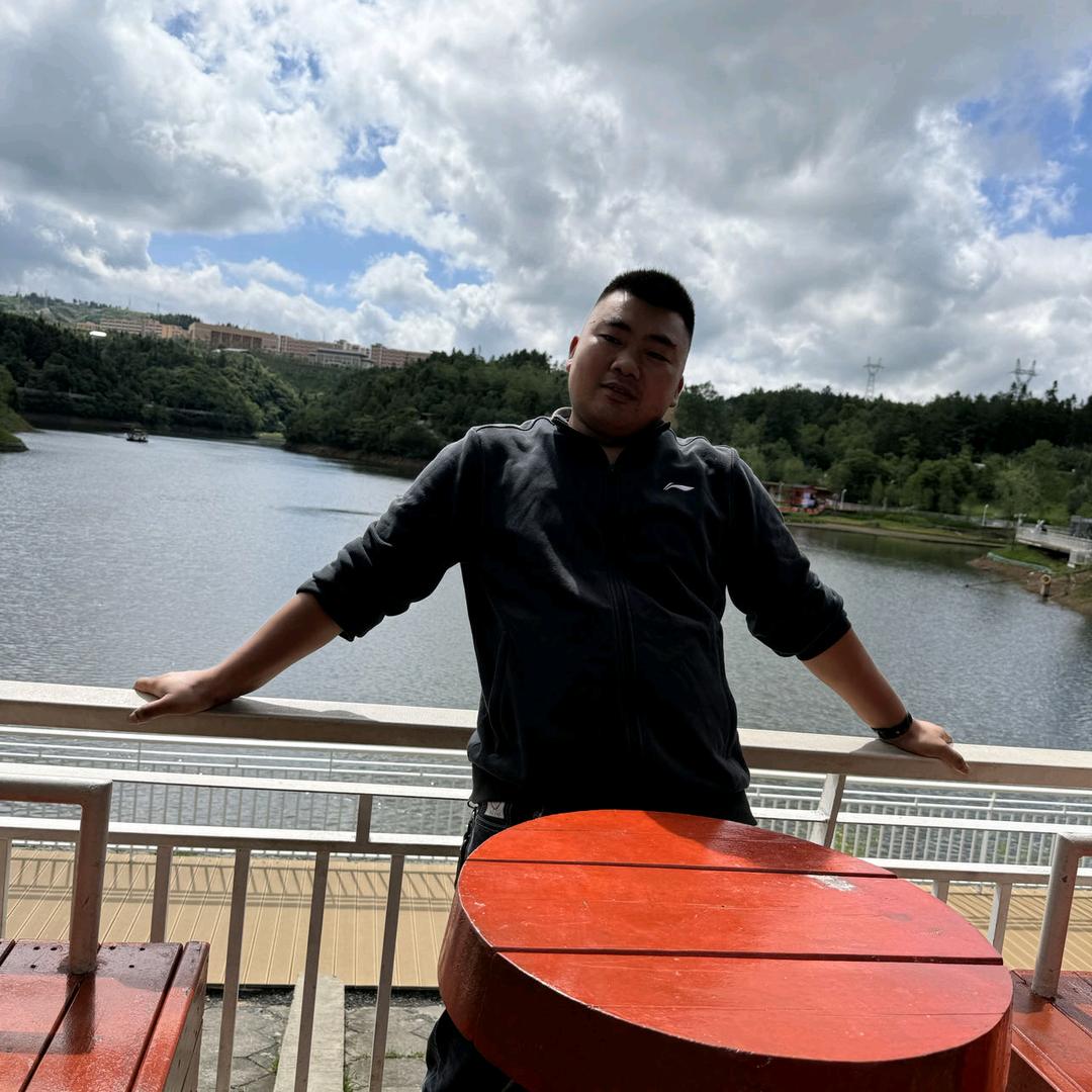 云南小磊哥，《正宗泡爪王》