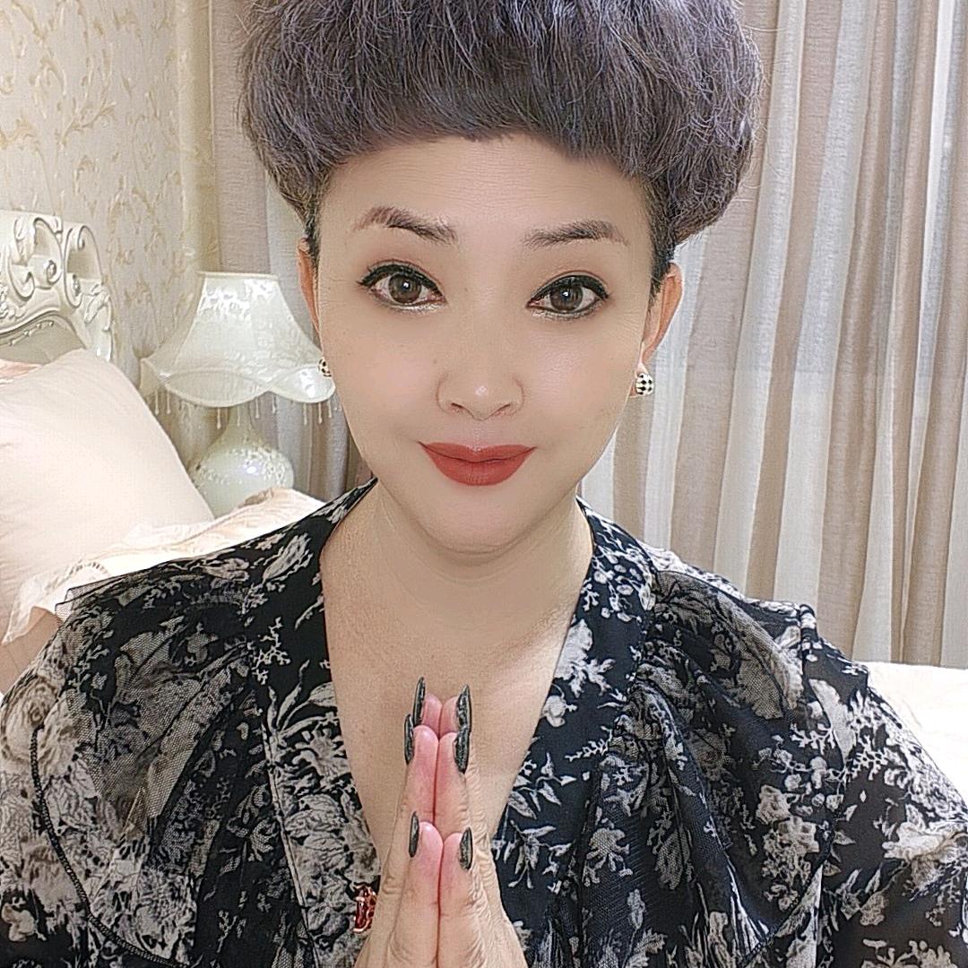 蔚然（牛牛姐小号）