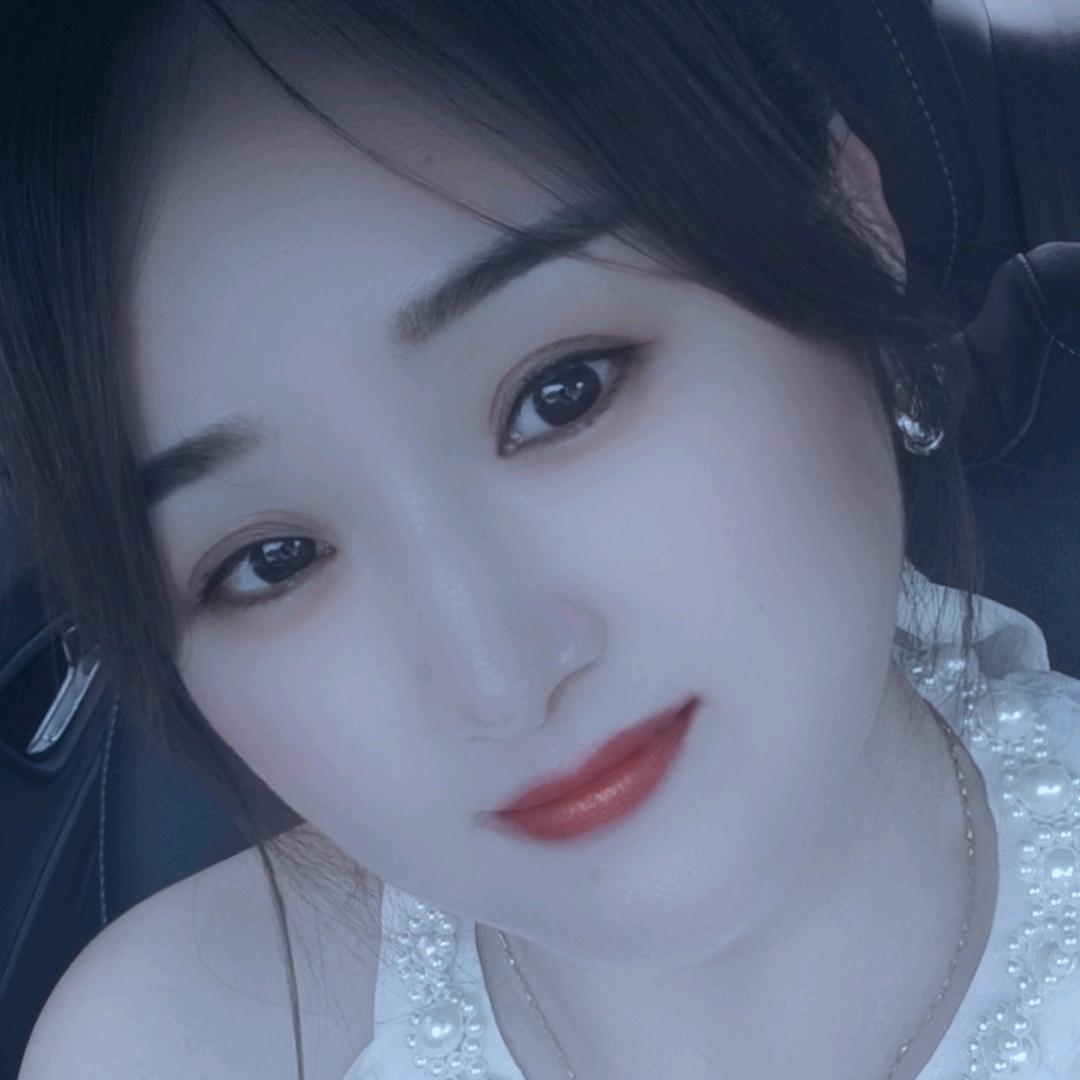 欣然.