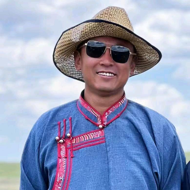 腾飞度假村的老高