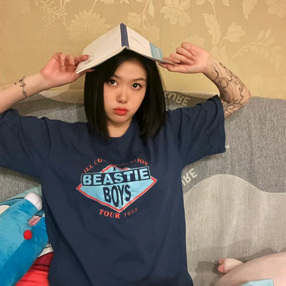 小小七