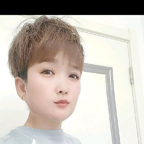雨后彩虹（梅姐〉