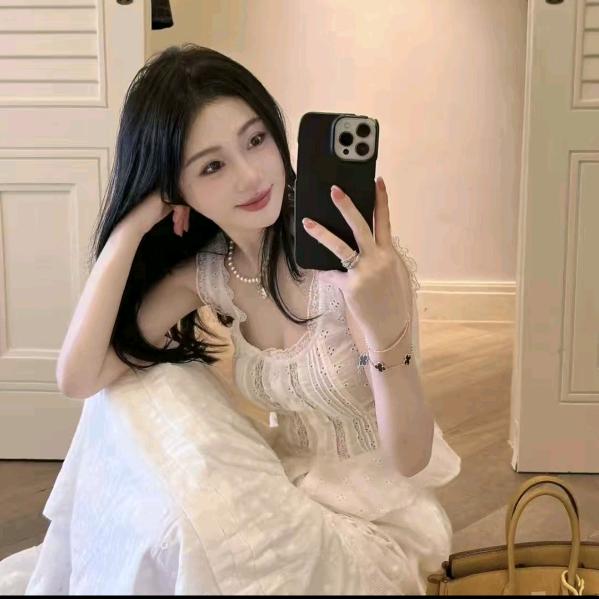 盼盼私服直播返场