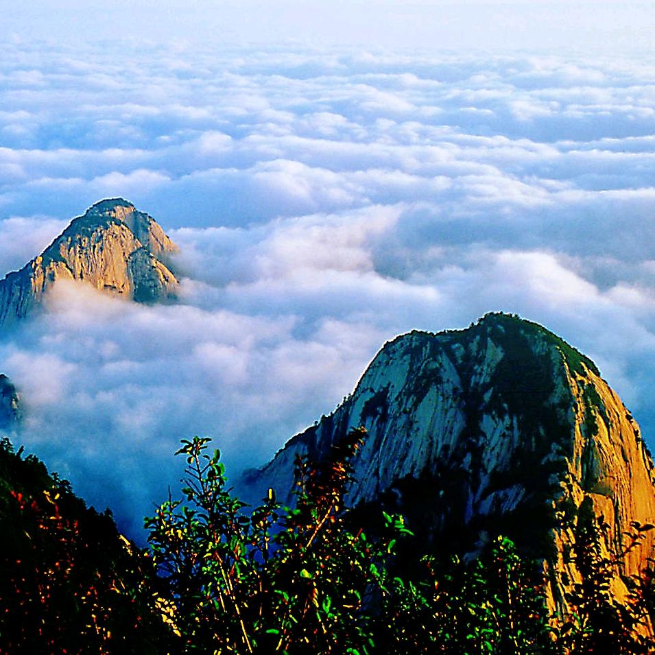 巍巍峻岭