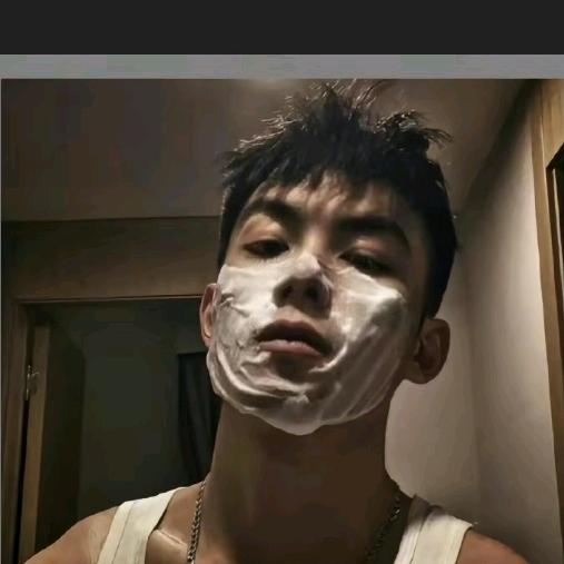 。 。