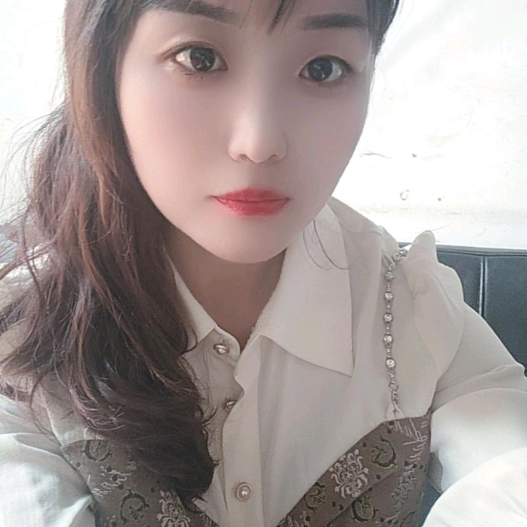 我舞钟华