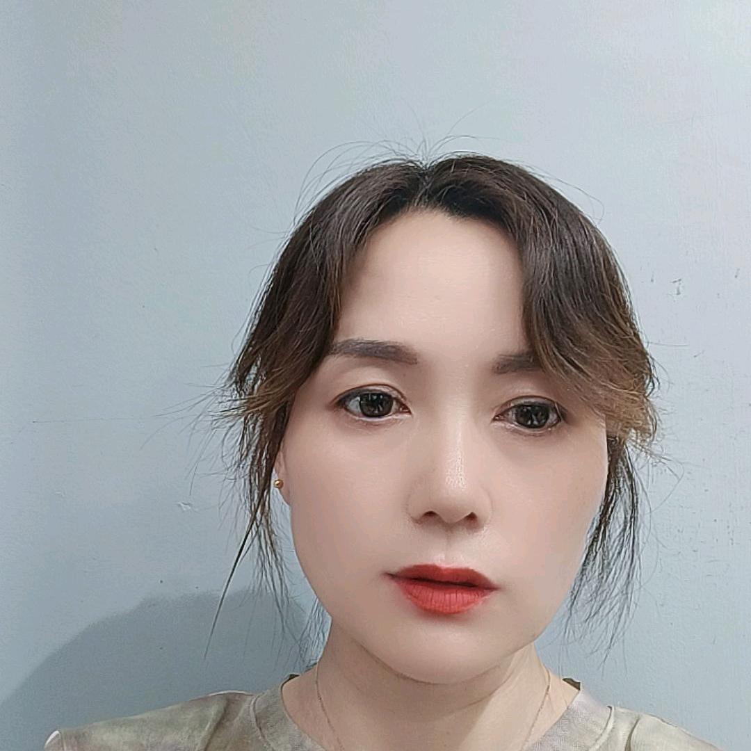 青儿  开播号在主页