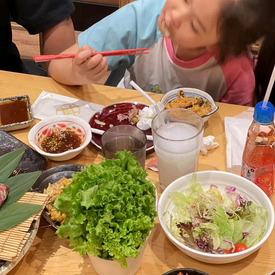 小荔枝✌︎˶╹ꇴ╹˶✌︎(置顶自娶