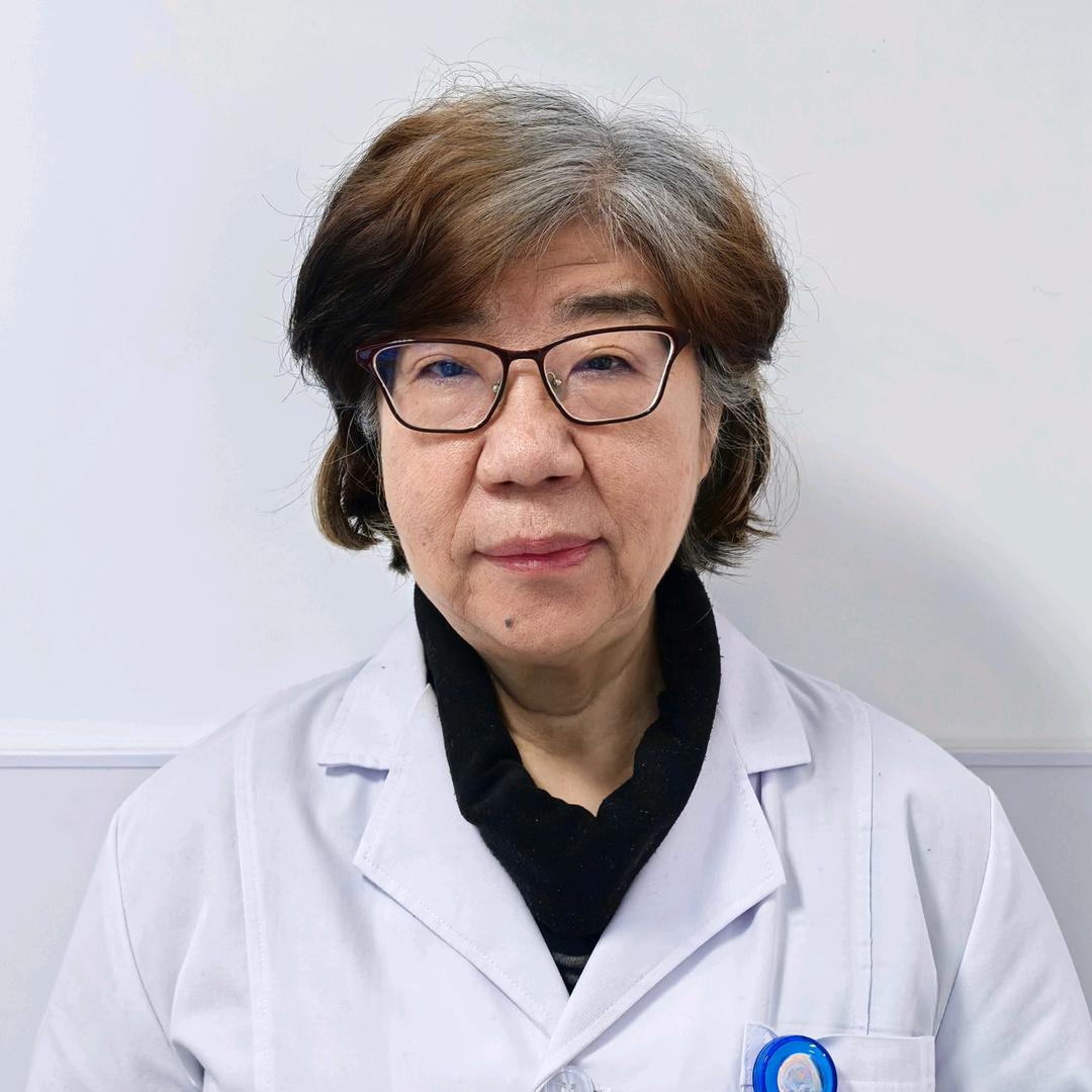 中医教授冯桂梅