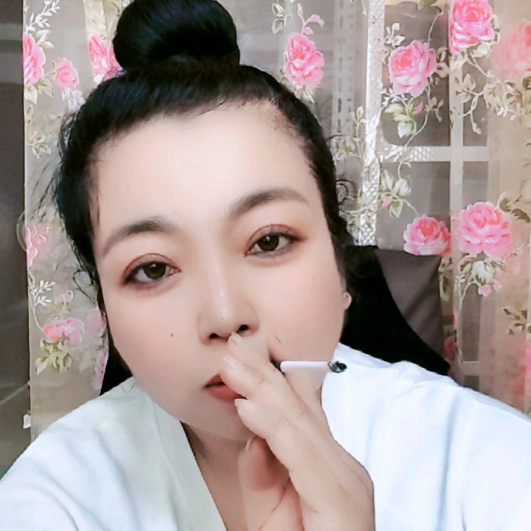 首山镇宏缘阁佛店