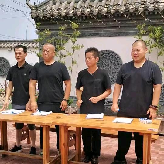 乐尧黄哥