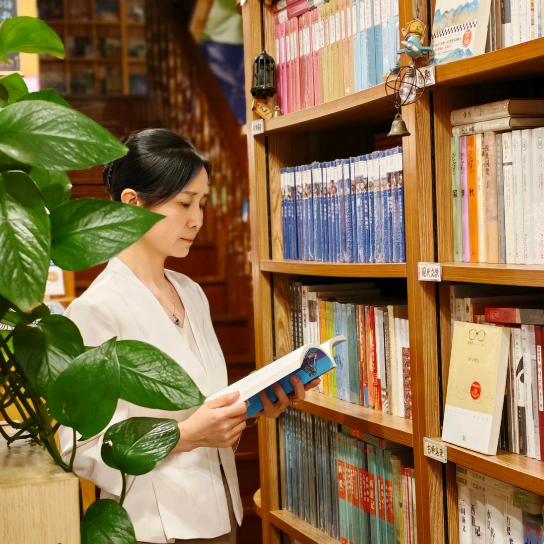 慧君书店 简