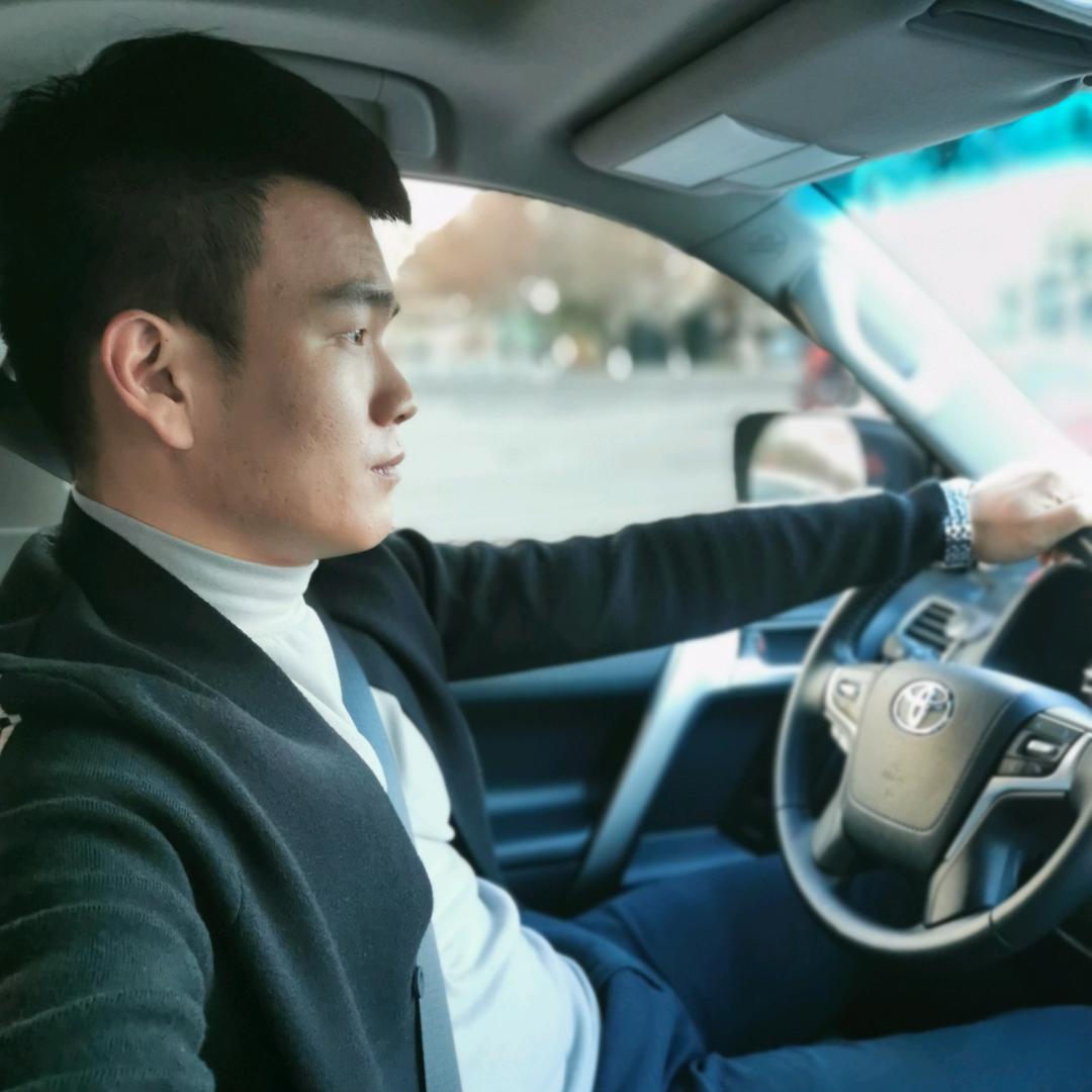 🐲小龙哥🐲