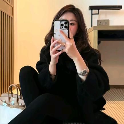 隐成-大蓉服饰甄选