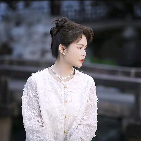 几里与麻-爆款穿搭