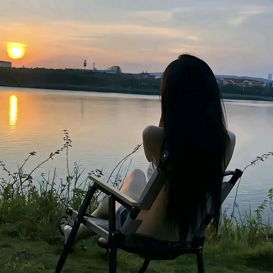 蜜桃汽水🇨🇳